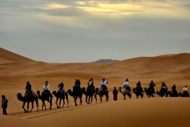 Ruta Marruecos 10 dias Desde Marrakech a Tánger por el Desierto, 10 días en Marruecos de Marrakech a Tánger por el desierto Fez Chefchaouen.